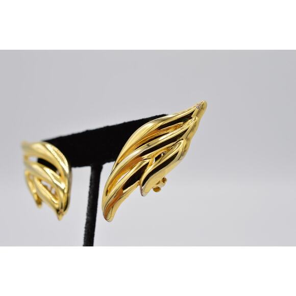 Givenchy Vintage Clip Earrings Shiny Gold Winged Heavy Chunky Signed Runway BinW - Picture 8 of 10